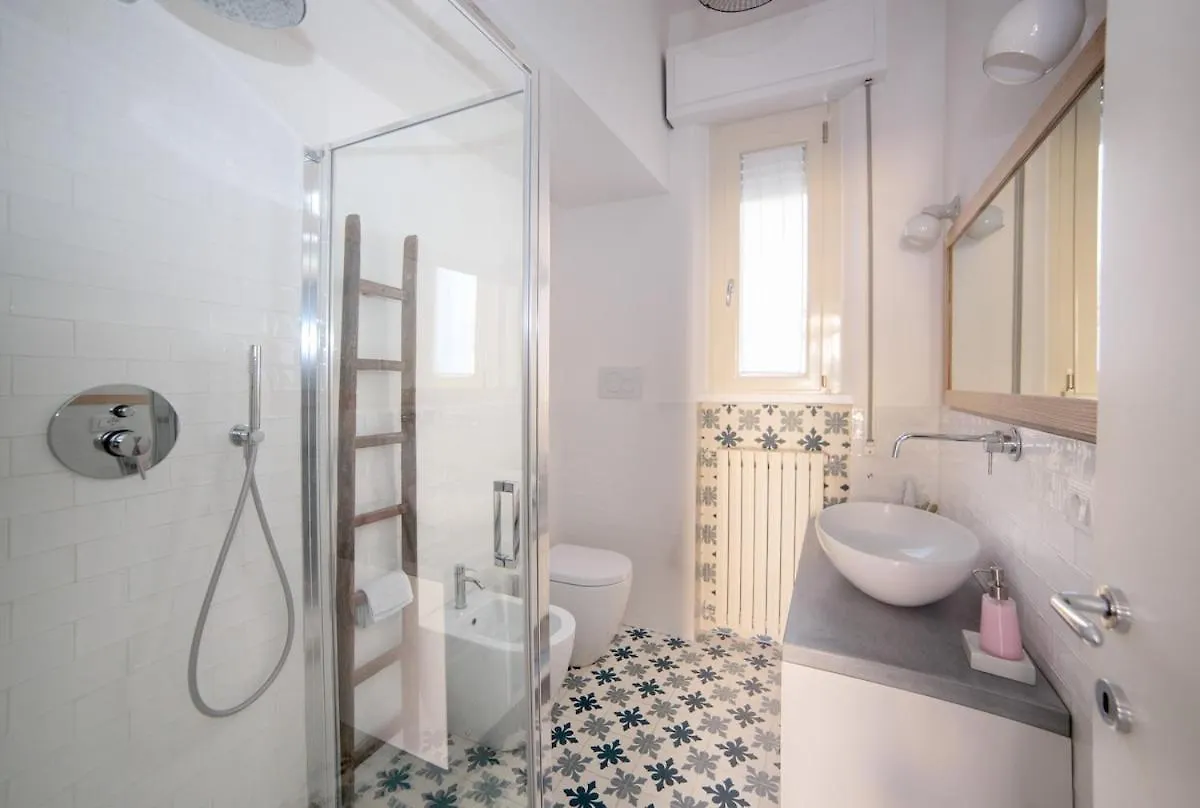 Holiday home Casa Ro - Rimini 100 Meters From The Sea 5 Minutes From The Fair Villa