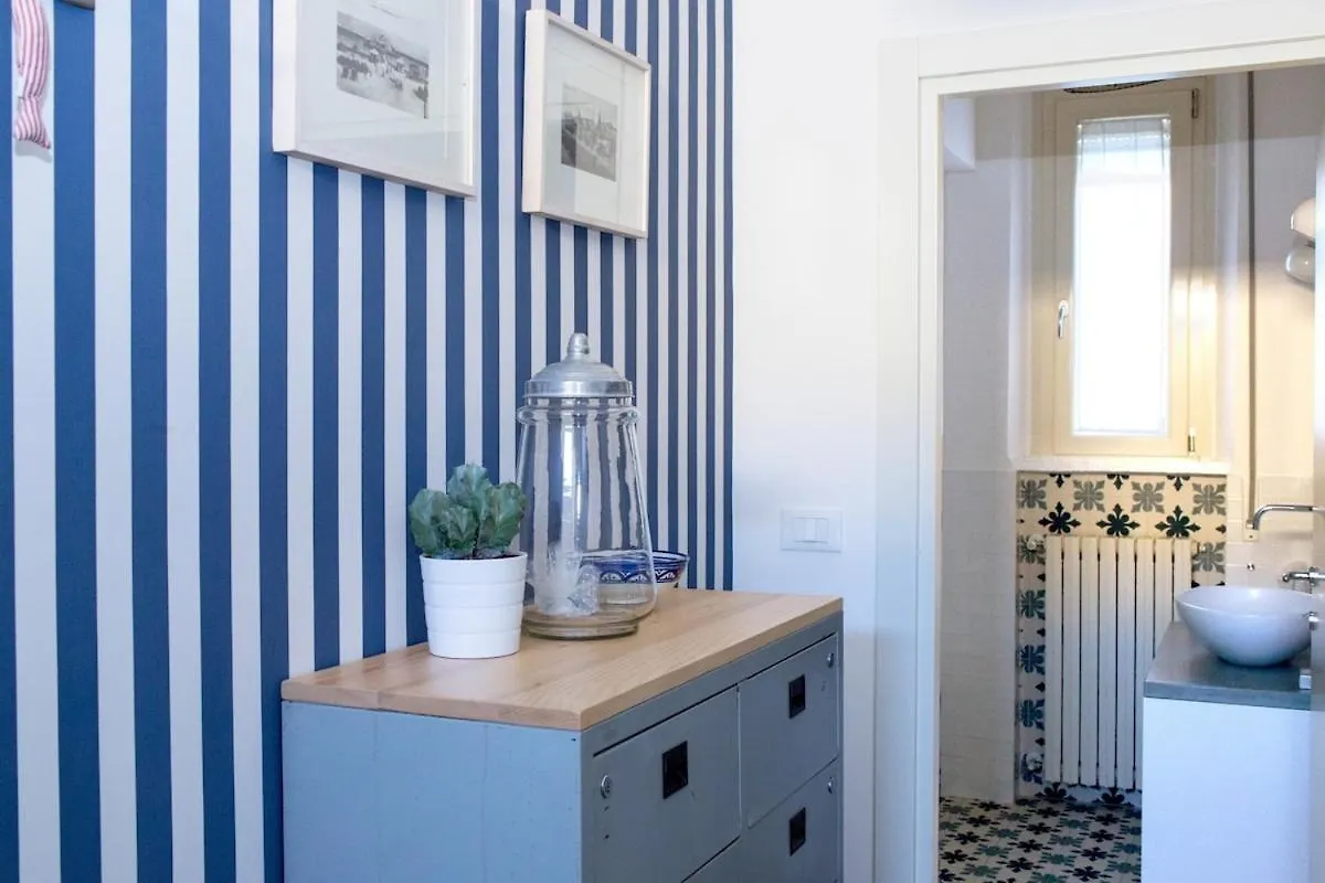 Nyaraló Casa Ro - Rimini 100 Meters From The Sea 5 Minutes From The Fair Villa